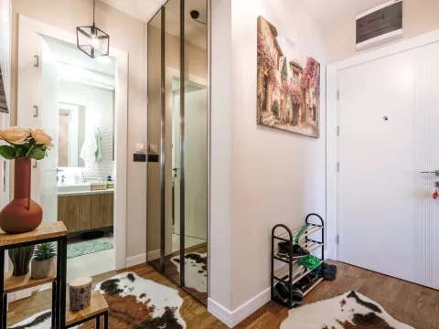 Sale, two bedroom apartment, 70m², Dumidran, Tivat - image 9