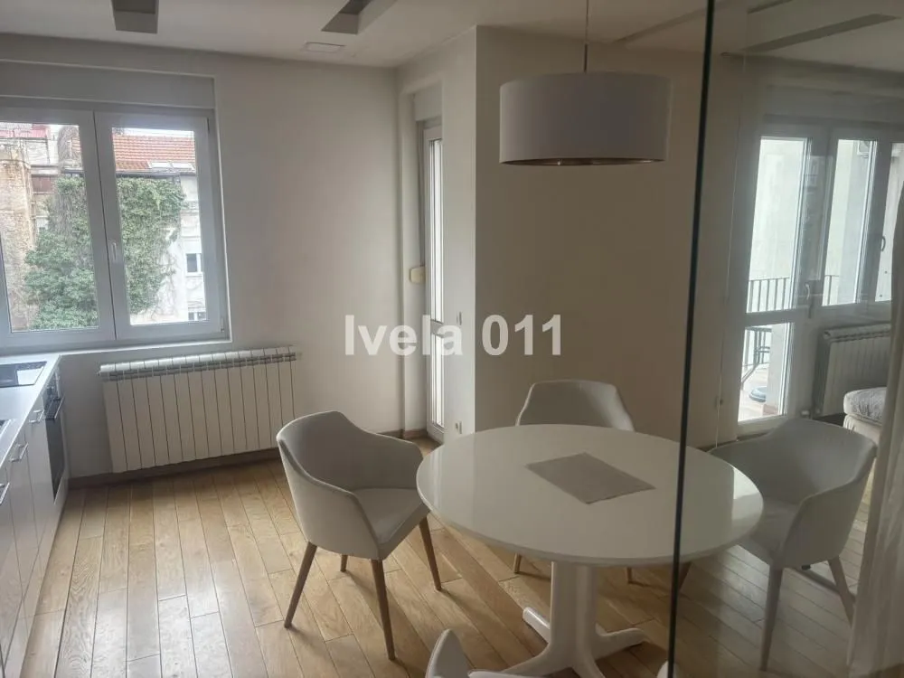 Rent, two bedroom apartment, 70m², Slavija, Vračar Sve Podlokacije