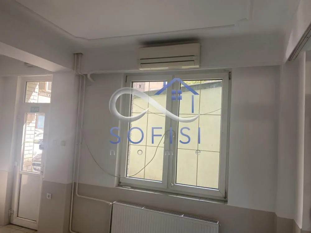 Rent, office space, 160m², Grbavica, Novi Sad Sve Podlokacije
