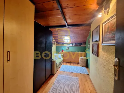 Prodaja, trosoban stan, 42m², Profesorska Kolonija, Palilula Sve Podlokacije - image 11