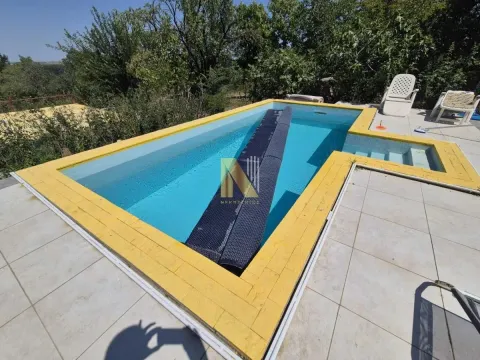 Prodaja, kuća, 147m², Inđija, Srbija - image 11