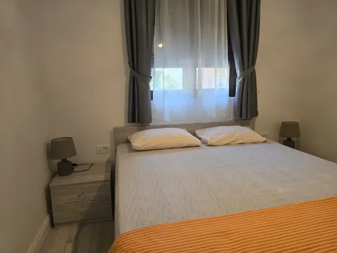 Prodaja, trosoban stan, 79m², Petrovac, Budva - image 13