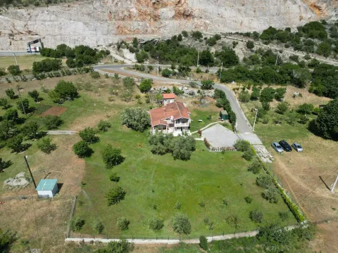 Sale, house, 180m², Zlatica, Podgorica - image 5