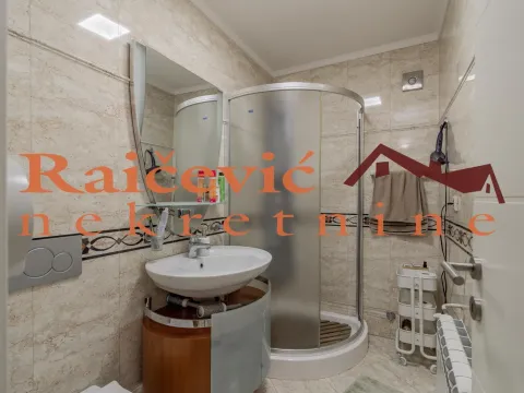 Izdavanje, kuća, 110m², Savski Venac, Beograd - image 8