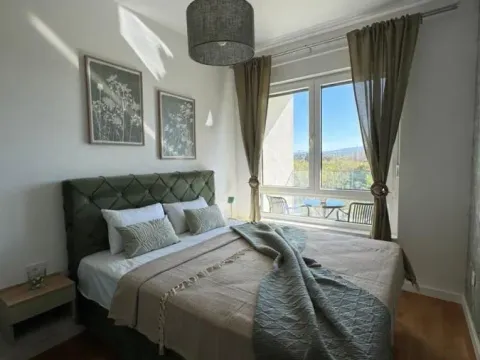 Rent, one bedroom apartment, 42m², Novo naselje, Novi Sad - image 20