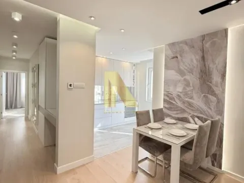 Izdavanje, trosoban stan, 69m², Bulevar Evrope, Novi Sad Sve Podlokacije - image 3