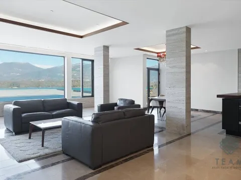 Three Bedroom Apartment for Sale, 230m2, Bogišići, Tivat