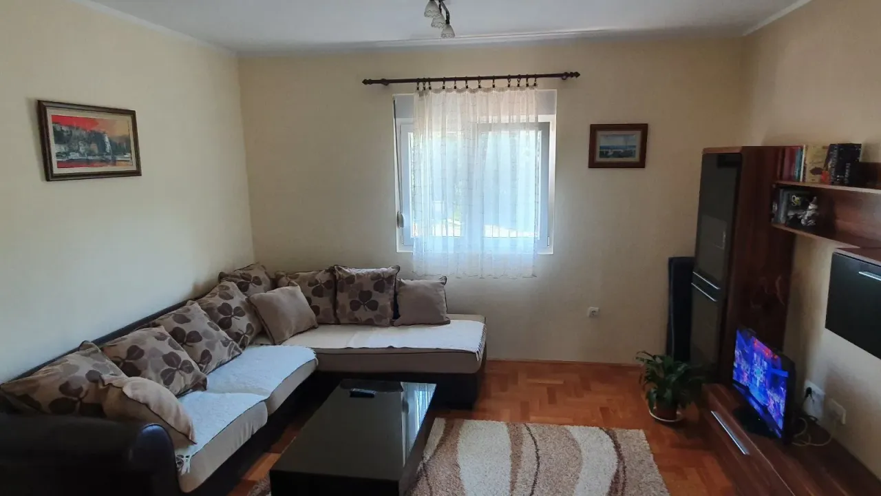 Rent, three bedroom apartment, 100m², Zelenika, Herceg Novi