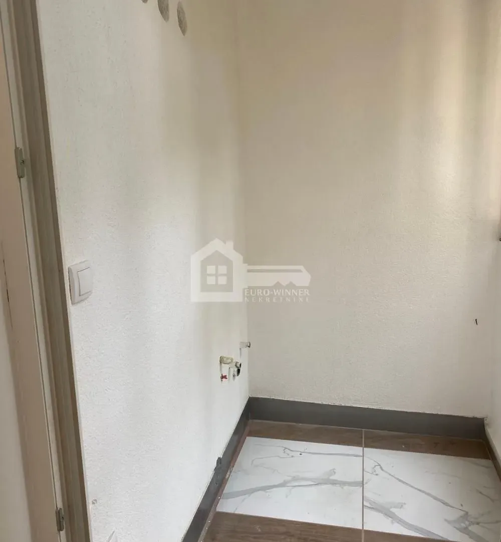 Izdavanje, trosoban stan, 63m², Palilula Sve Podlokacije, Beograd