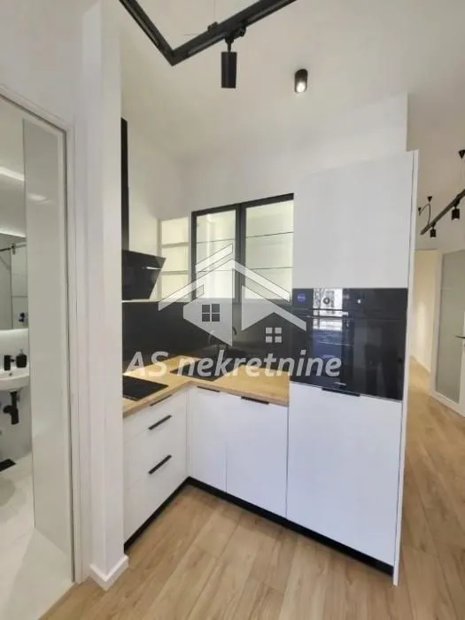 Sale, apartment, 33m², Stari Grad, Beograd
