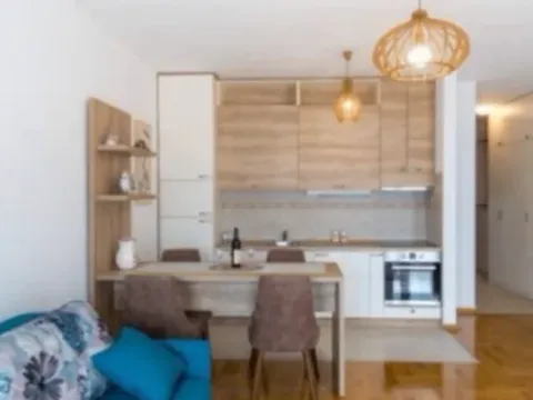 Rent, apartment, 45m², Bečići, Budva - image 3