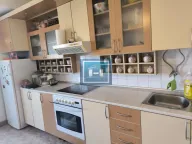 Prodaja, trosoban stan, 98m², Centar, Ćuprija - image 13