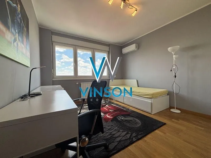 Izdavanje, trosoban stan, 78m², Grbavica, Novi Sad Sve Podlokacije