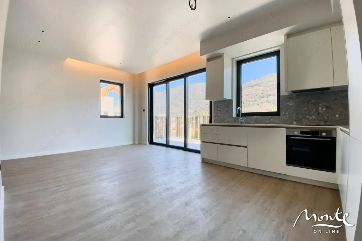 Prodaja, dvosoban stan, 102m², Tivat, Crna Gora