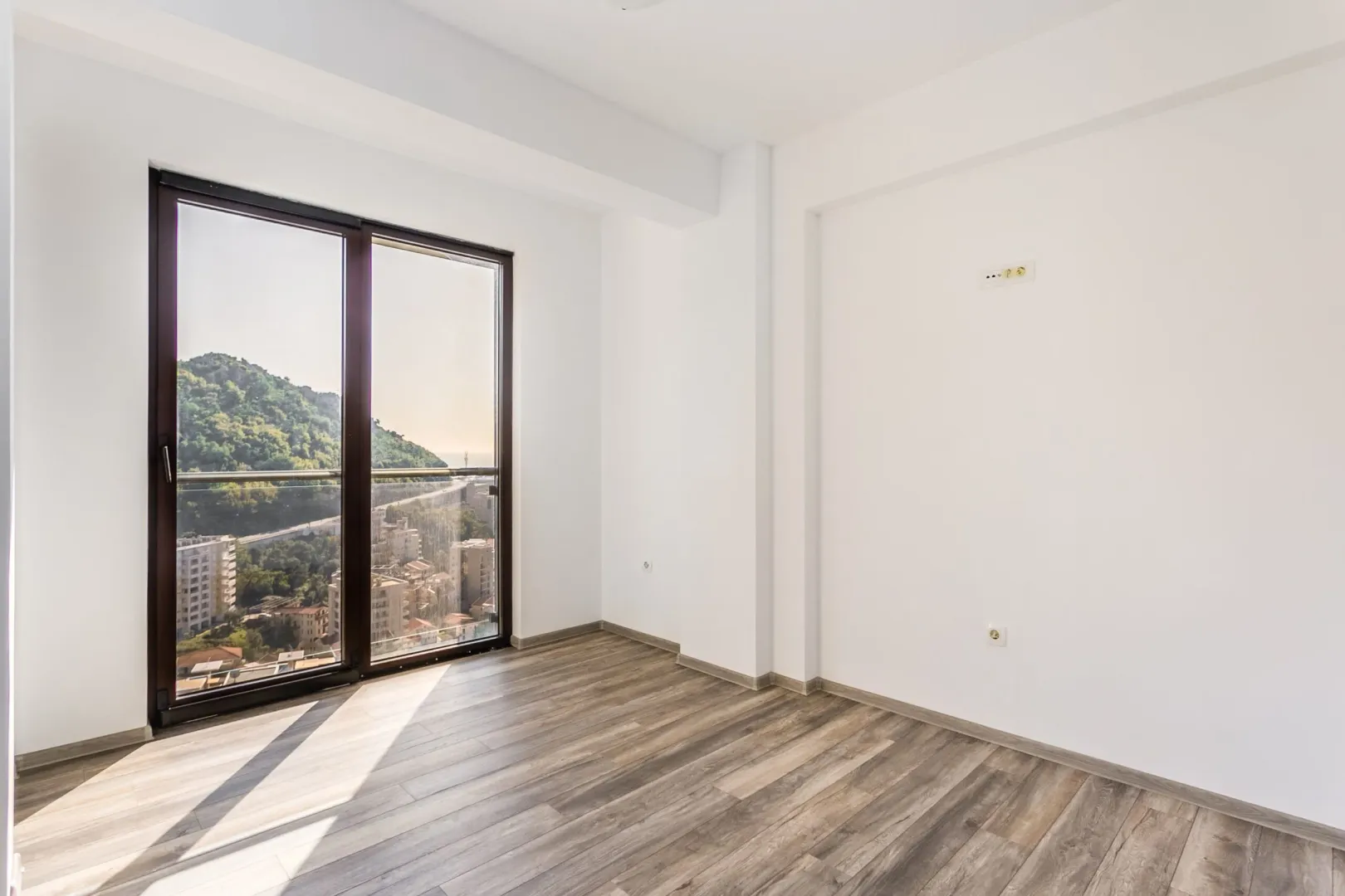 Prodaja, trosoban stan, 132m², Budva, Crna Gora