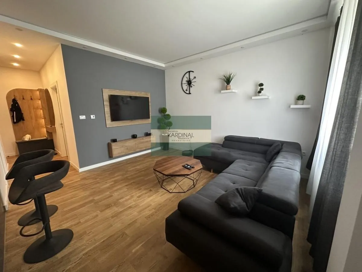 Prodaja, jednosoban stan, 42m², Petrovaradin, Novi Sad