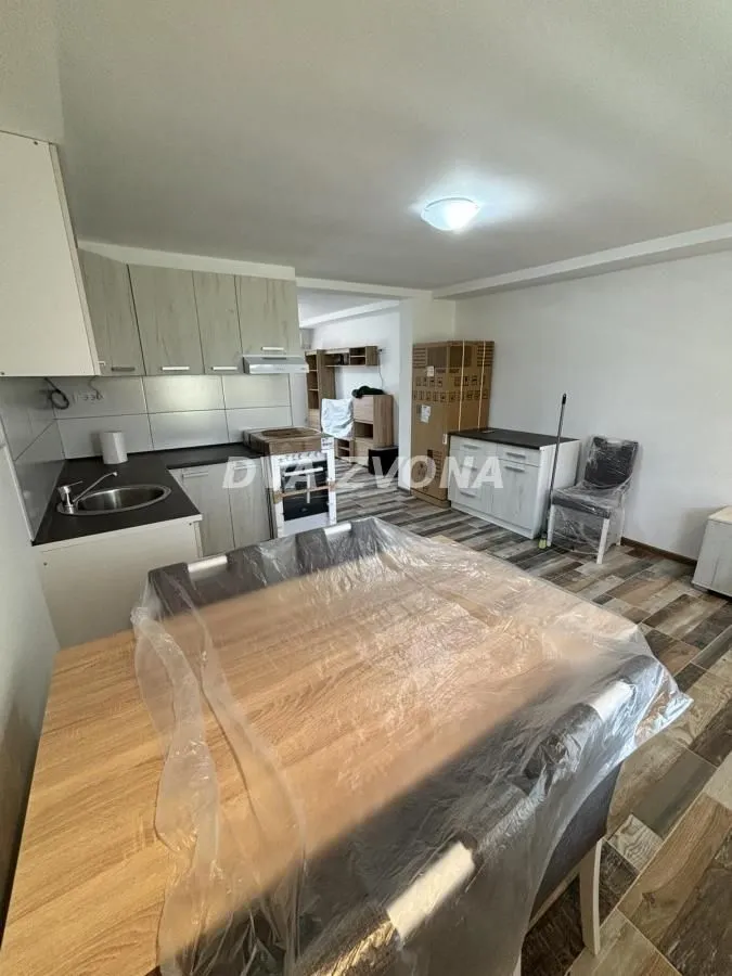 Sale, house, 82m², Krčedin, Inđija