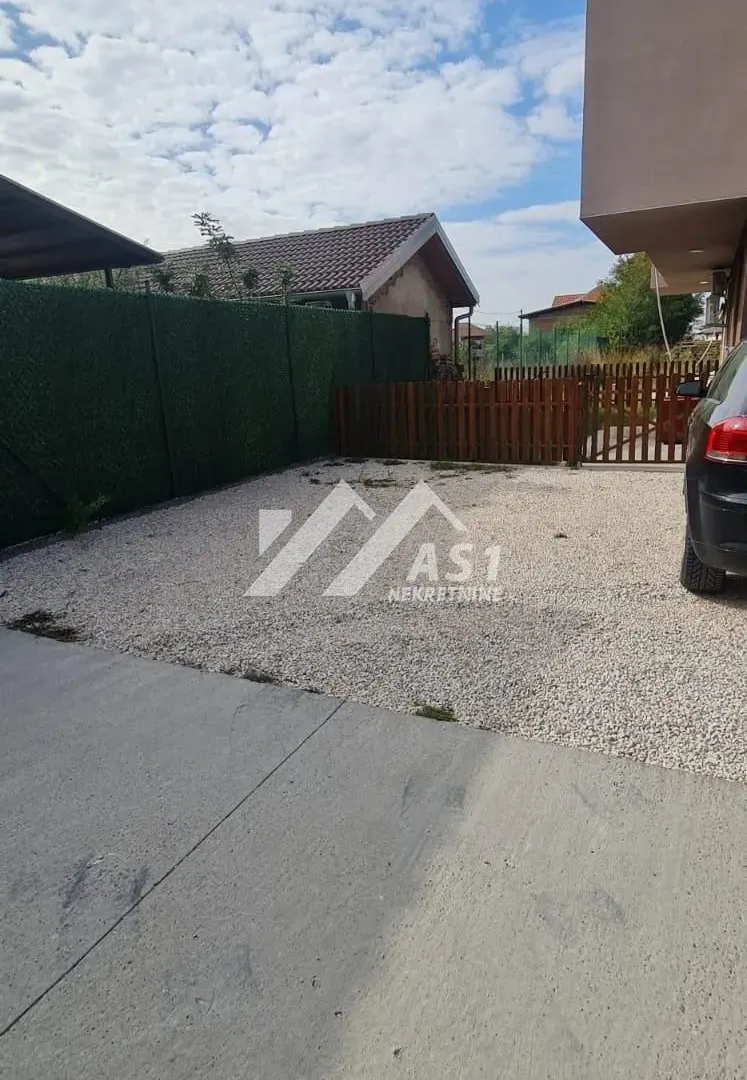 Izdavanje, dvosoban stan, 50m², Futog, Novi Sad Sve Podlokacije