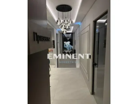 Rent, two bedroom apartment, 53m², Kalenić Pijaca, Vračar Sve Podlokacije - image 12