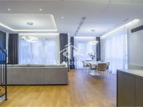 Rent, apartment, 188m², Kalenić Pijaca, Vračar Sve Podlokacije - image 6
