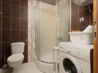 Izdavanje, dvosoban stan, 80m², Budva, Crna Gora - image 12