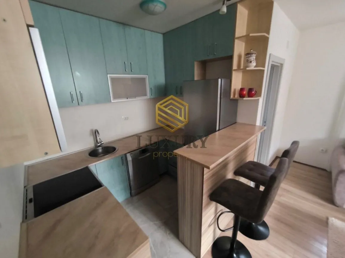 Rent, studio apartment, 28m², Central Point, Podgorica
