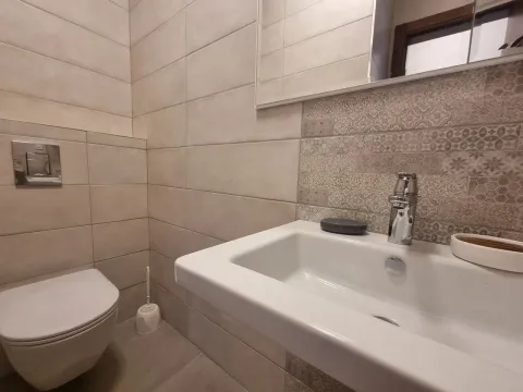 Prodaja, dvosoban stan, 77m², Seljanovo, Tivat - image 18
