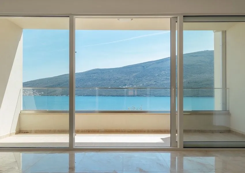 Prodaja, dvosoban stan, 91m², Baošići, Herceg Novi