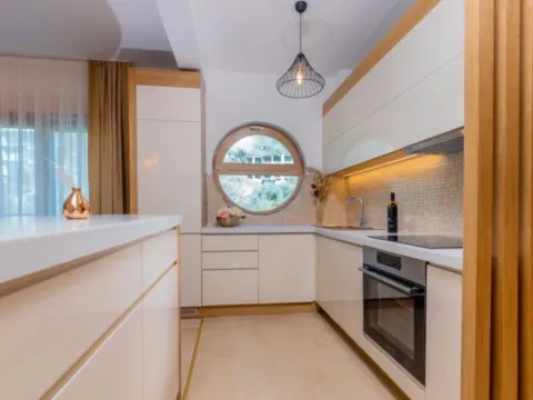 Prodaja, stan, 107m², Pržno, Budva - image 4