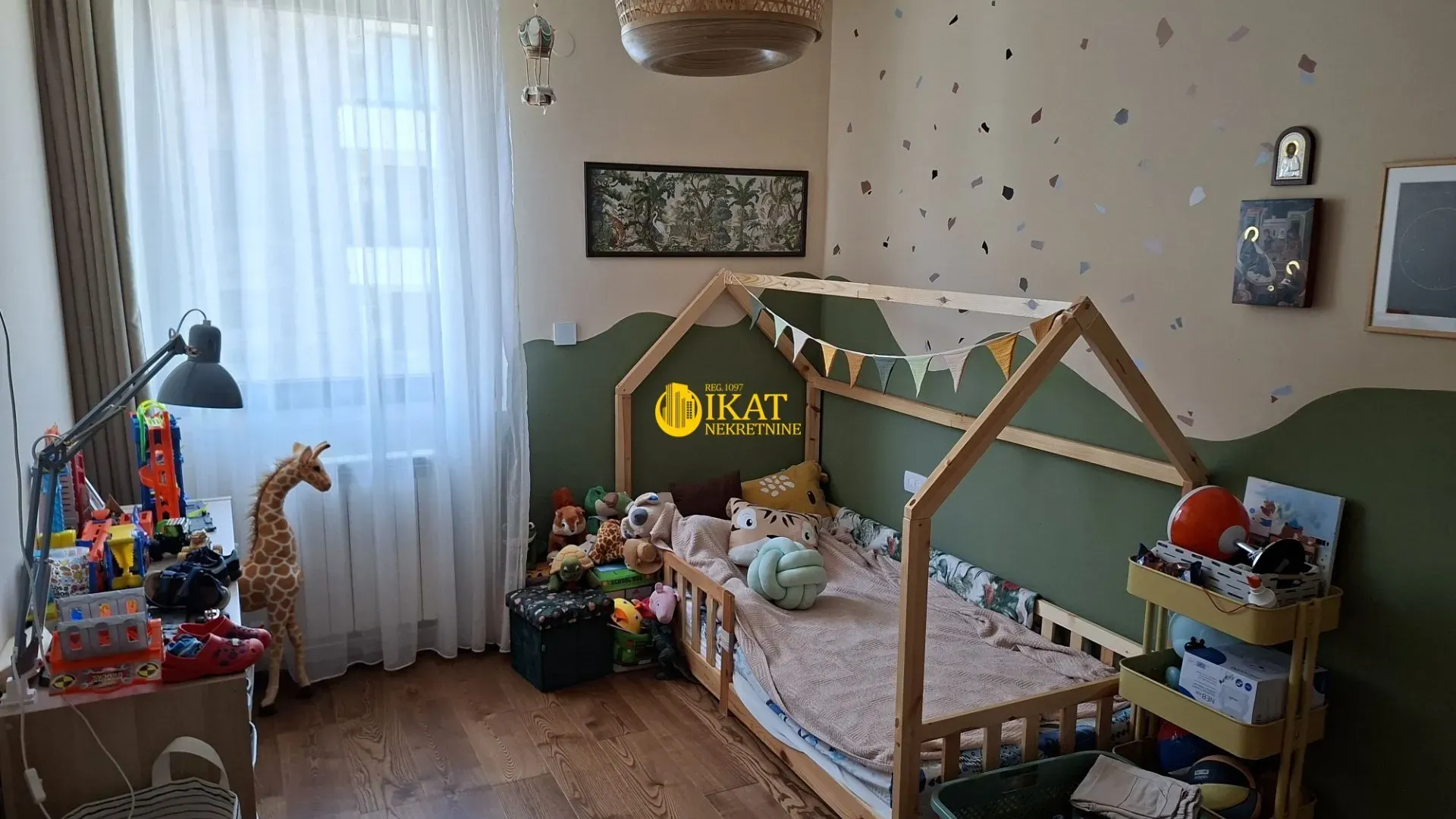 Sale, three bedroom apartment, 74m², Višnjička Banja, Palilula Sve Podlokacije