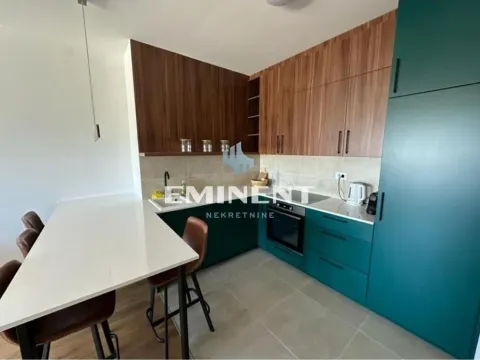 Izdavanje, trosoban stan, 70m², Novi Beograd Blok 65, Novi Beograd Sve Podlokacije - image 6