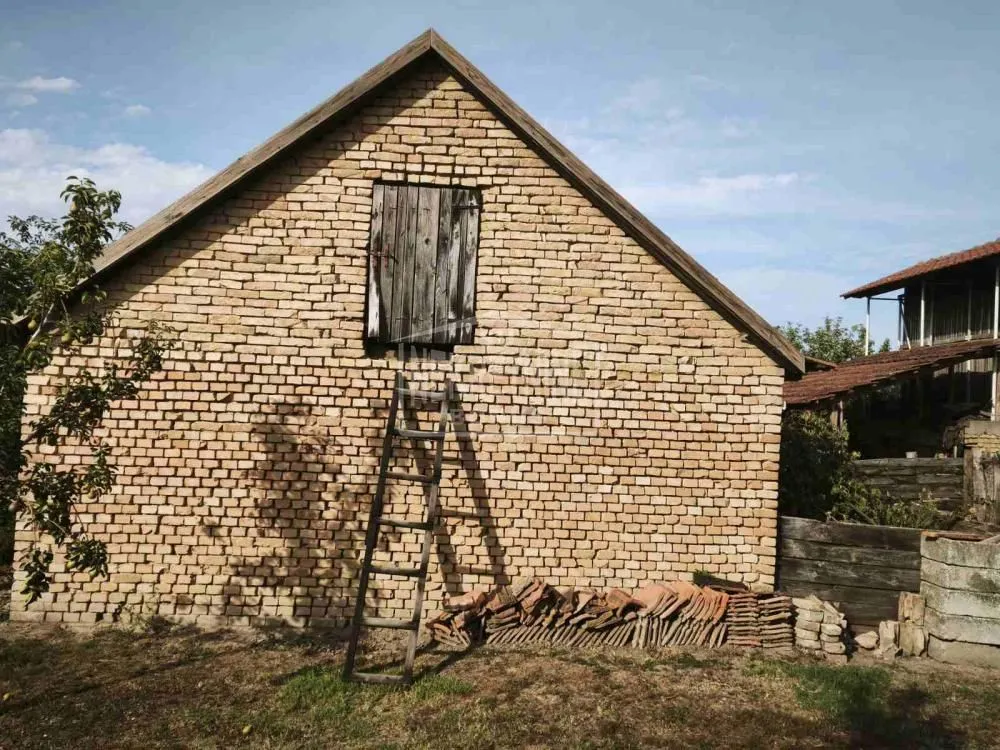 Prodaja, kuća, 155m², Đurđin, Subotica