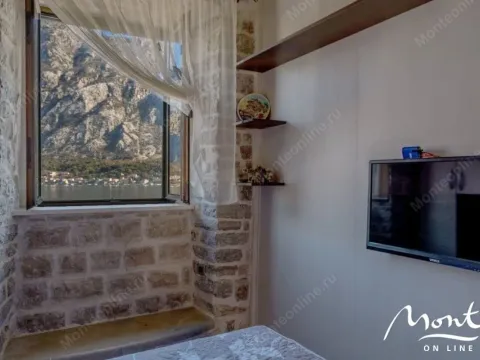 Prodaja, kuća, 330m², Prčanj, Kotor - image 12