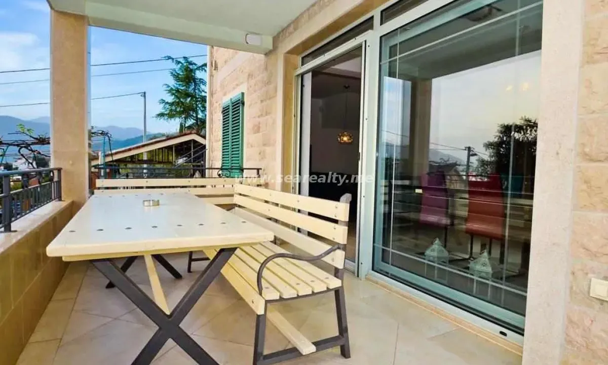 Sale, house, 105m², Tivat, Crna Gora