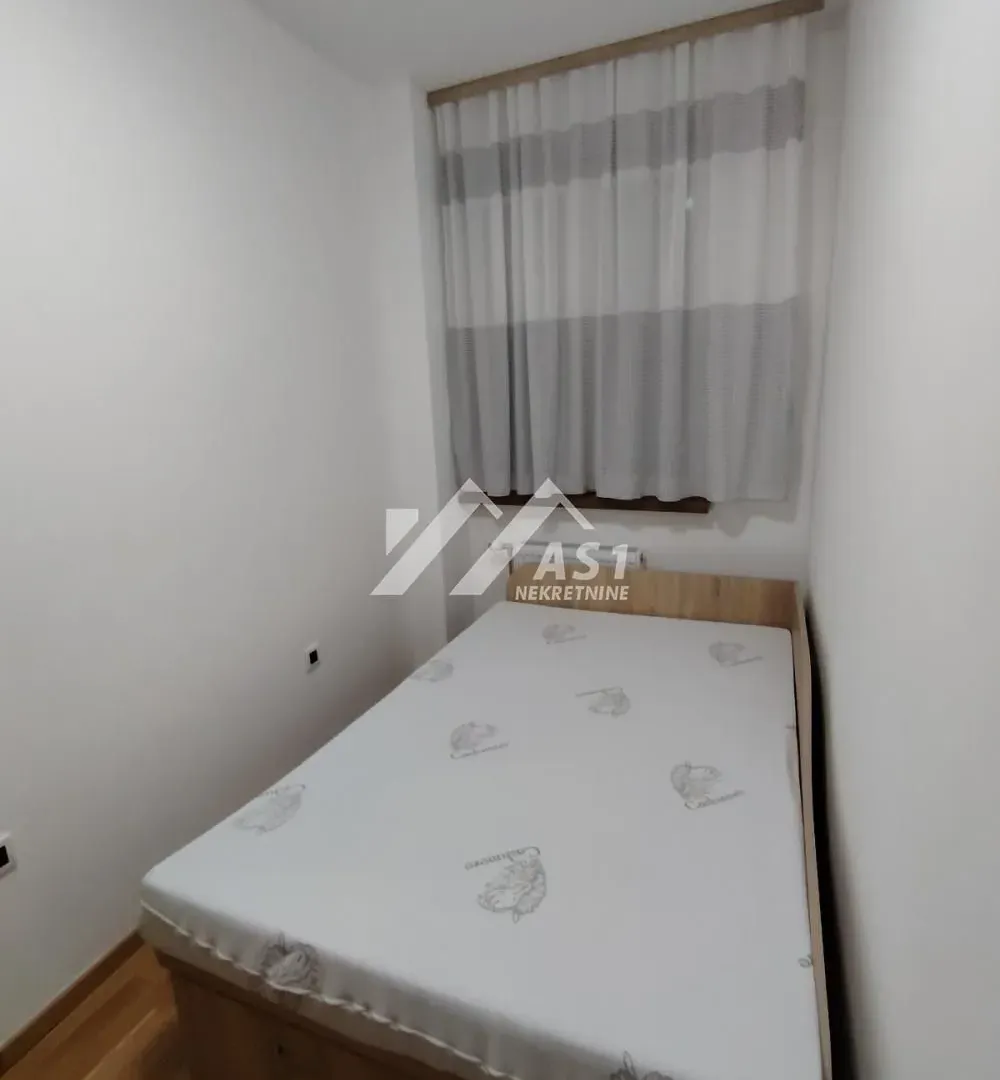 Izdavanje, jednosoban stan, 31m², Podbara, Novi Sad Sve Podlokacije
