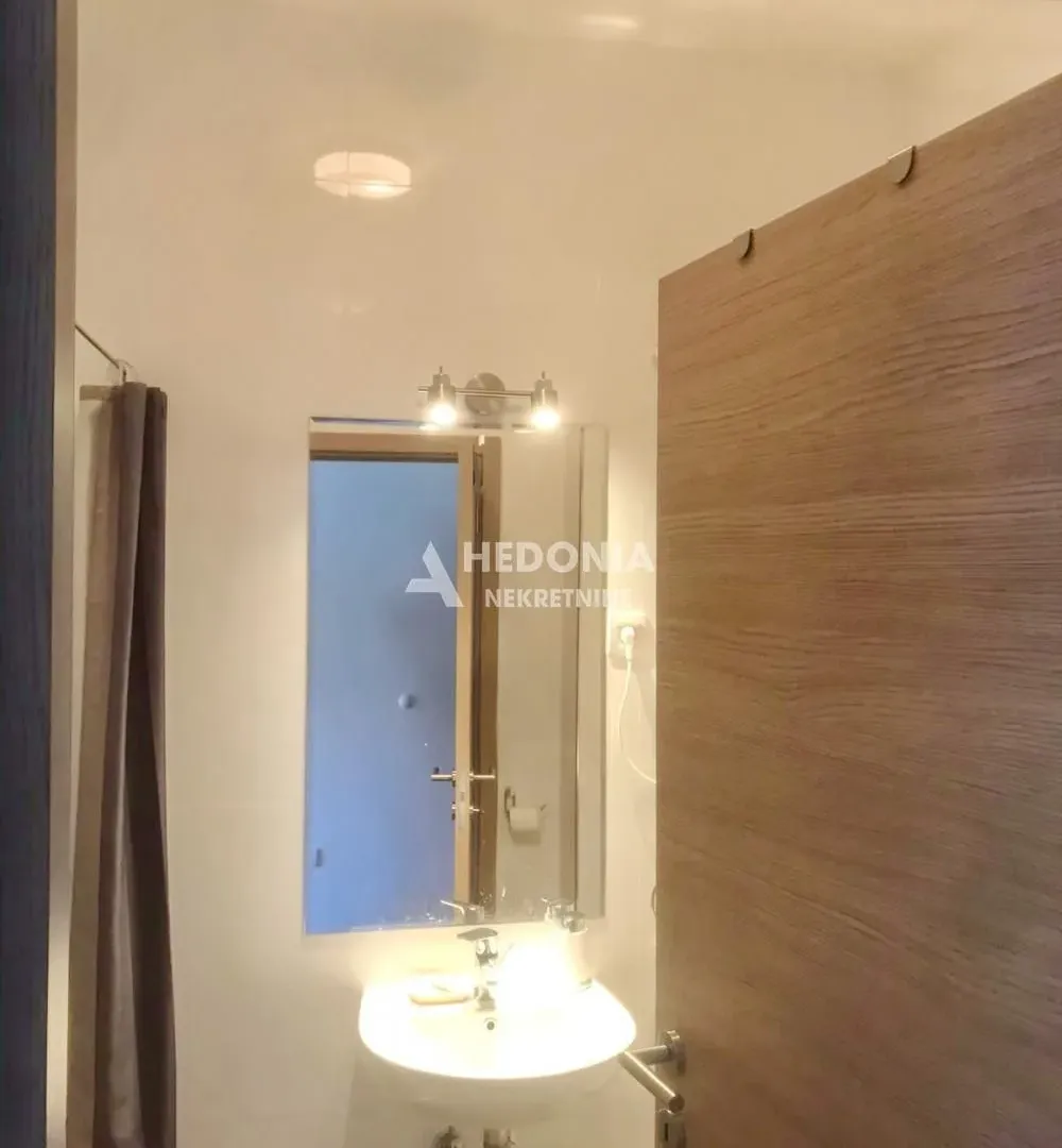 Prodaja, jednosoban stan, 31m², Centar, Zlatibor