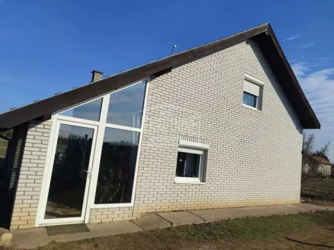 Kuća in Srpski Šor