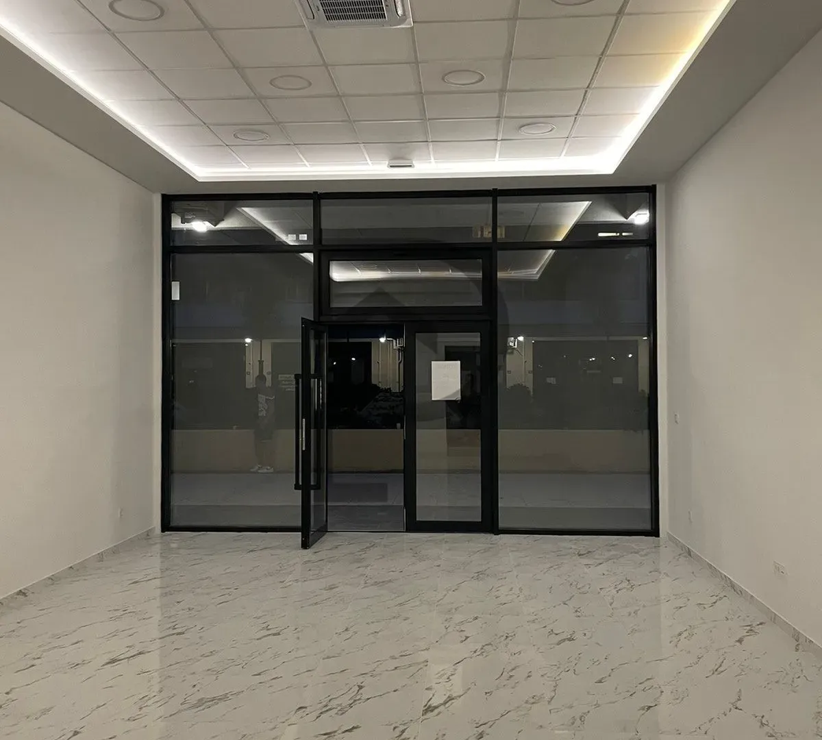 Rent, office space, 48m², Central Point, Podgorica