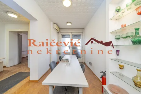 Prodaja, trosoban stan, 92m², Stari Grad, Beograd - image 5
