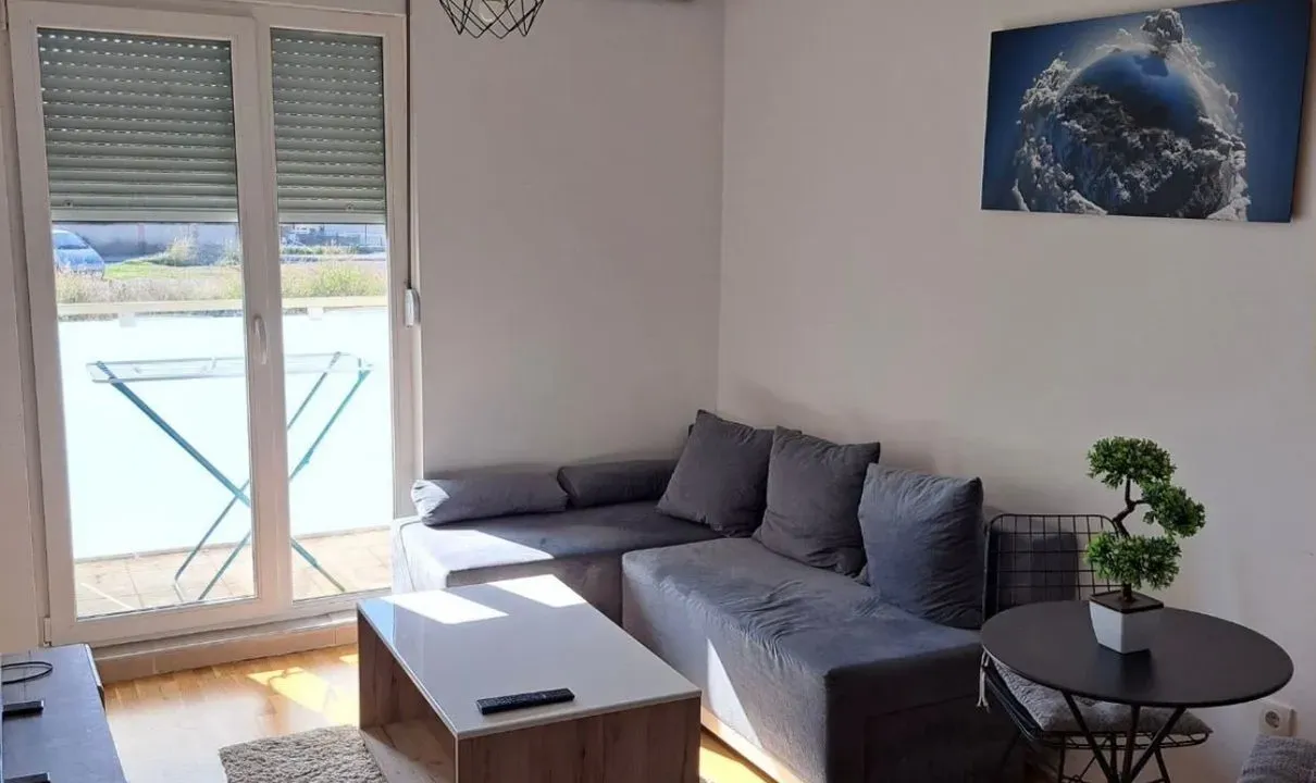 Izdavanje, jednosoban stan, 33m², Zabjelo, Podgorica