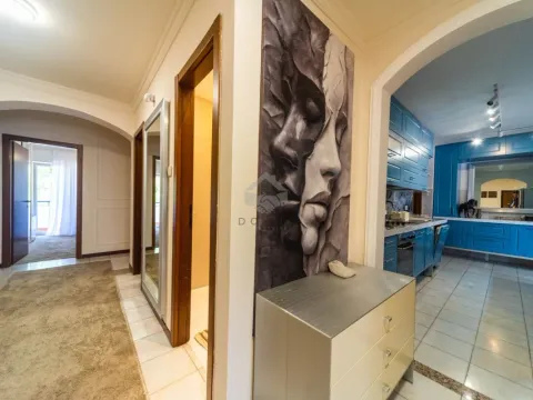 Izdavanje, trosoban stan, 200m², Gorica C, Podgorica - image 21