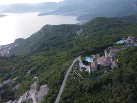 Sale, land lot, 5325m², Blizikuće, Budva