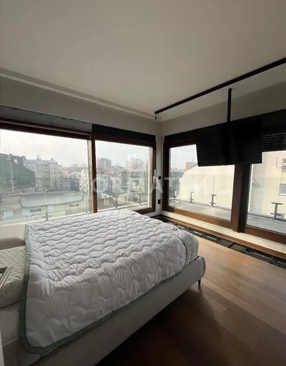 Prodaja, trosoban stan, 136m², Vračar Centar, Vračar Sve Podlokacije