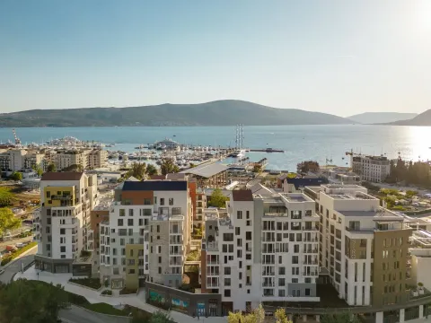 Prodaja, dvosoban stan, 89m², Porto Montenegro, Tivat