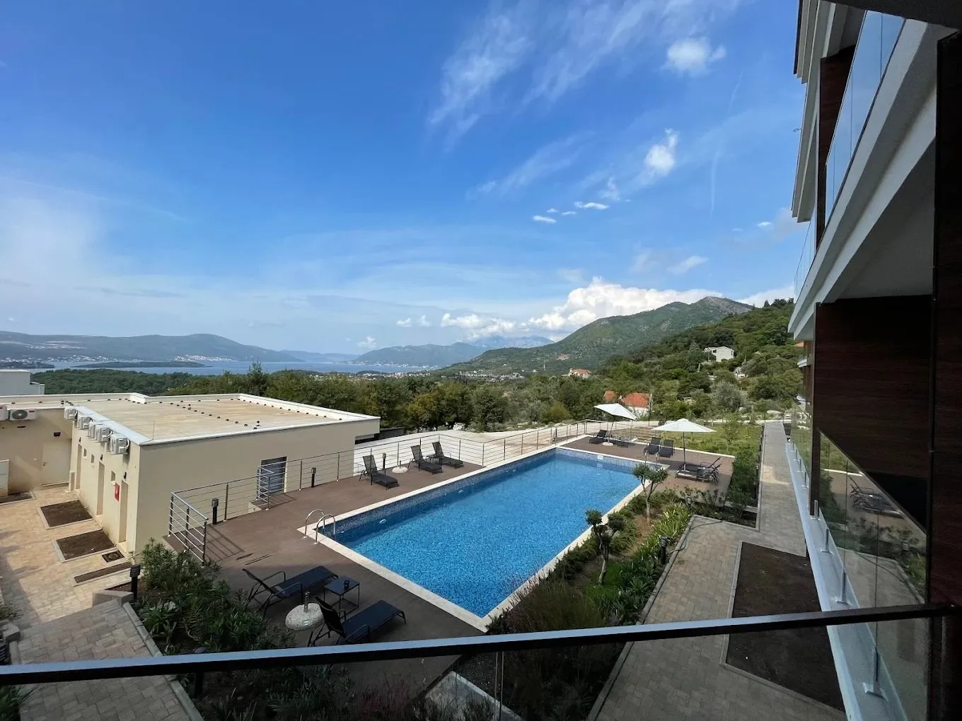 Prodaja, dvosoban stan, 41m², Kavač, Kotor