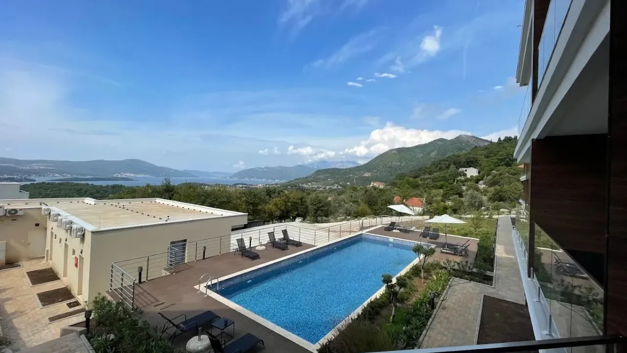 Sale, two bedroom apartment, 41m², Tivat, Crna Gora