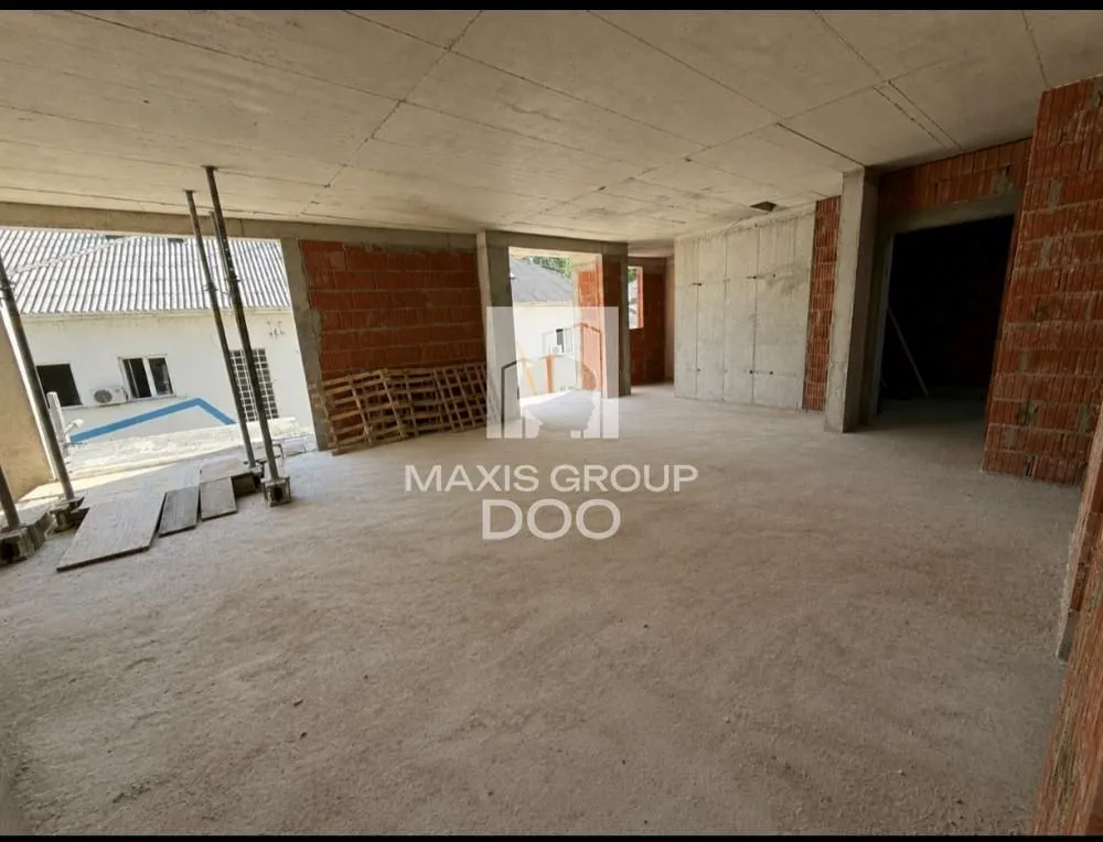 Sale, four bedroom apartment, 81m², Bulbulder, Zvezdara Sve Podlokacije