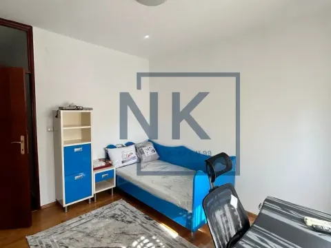 Izdavanje, trosoban stan, 120m², Pobrežje, Podgorica - image 10