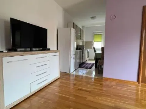 Sale, one bedroom apartment, 50m², Šušanj, Bar - image 3