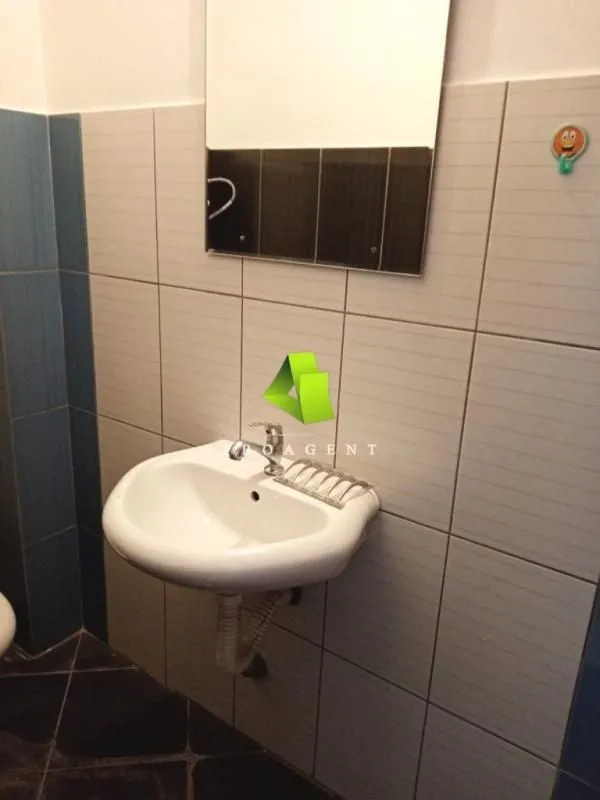 Rent, office space, 20m², Palilula, Niš